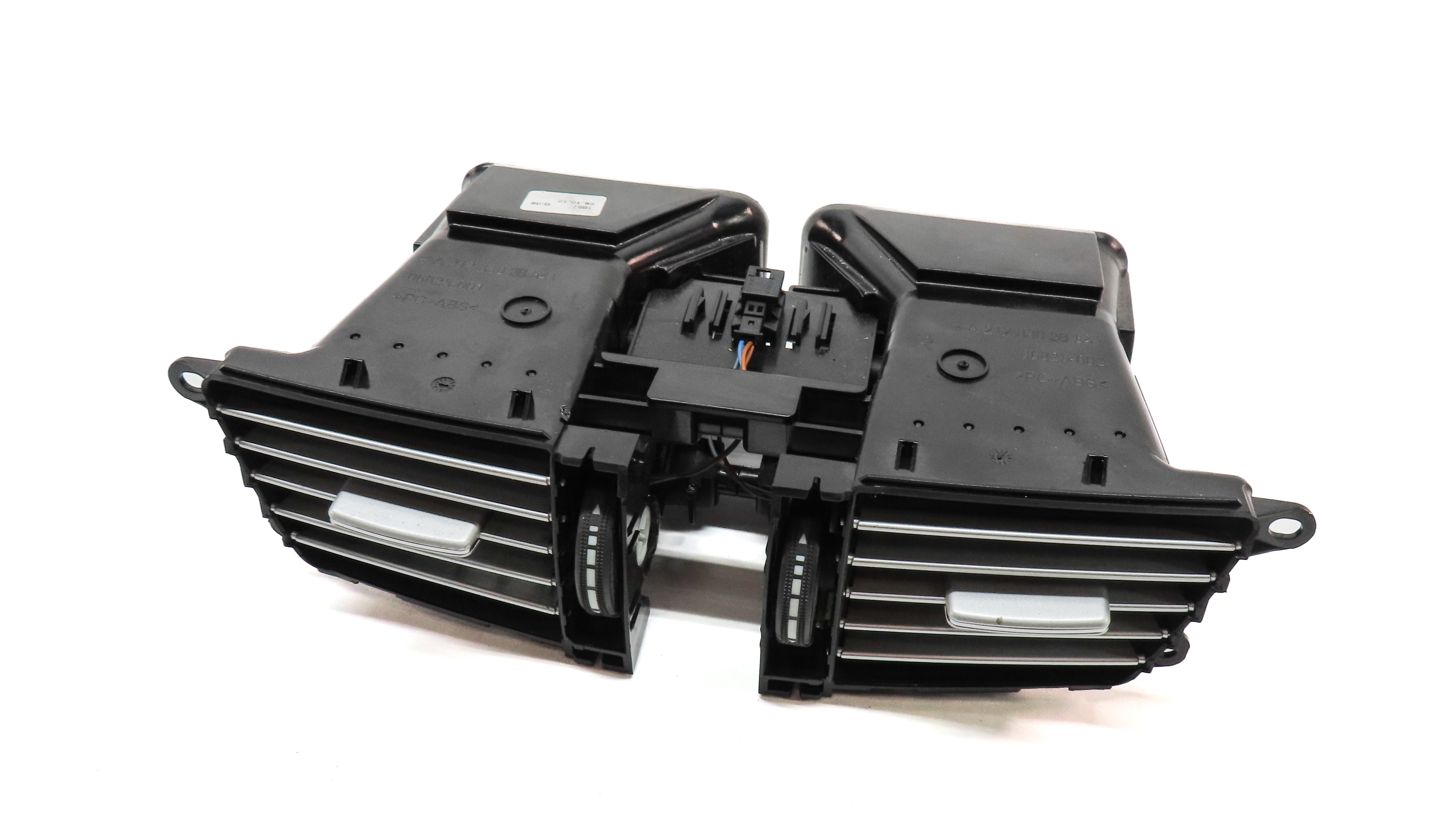 2013 MERCEDES E350 (W212) FRONT CENTER DASH HEAT AIR AC DUAL VENT (BLACK) — exact item pictured